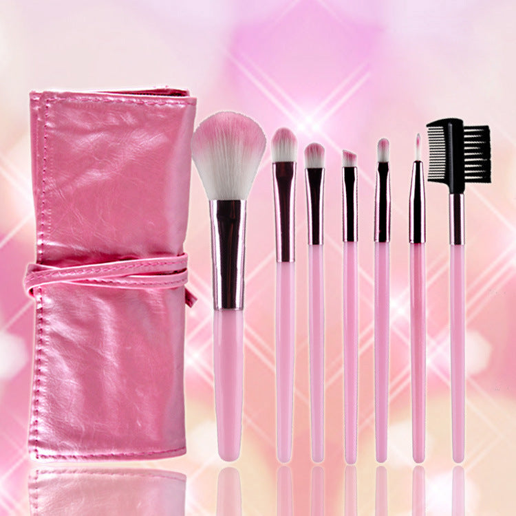 Cosmetic brush - Reiland Beauty Products, LLC